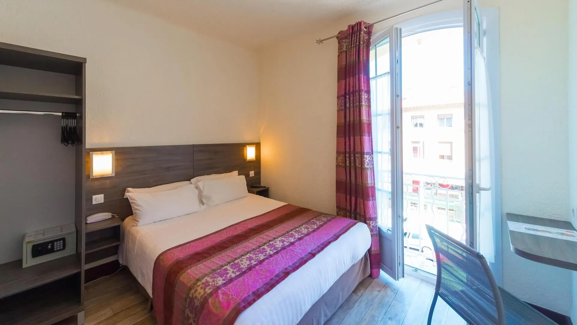 Hotel Le 21 Saint-Raphaël