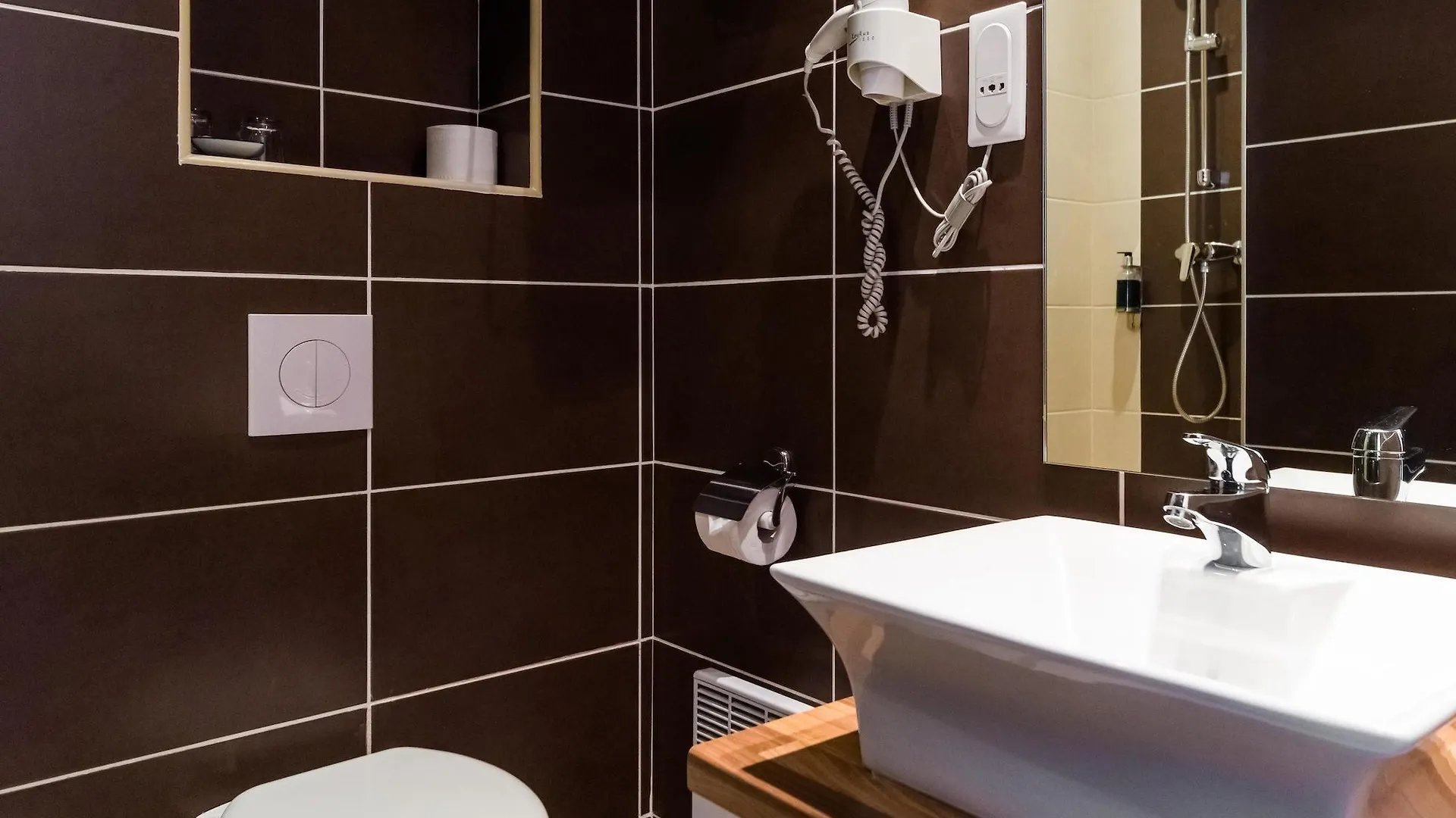 **  Hotel Le 21 Saint-Raphaël Frankrijk