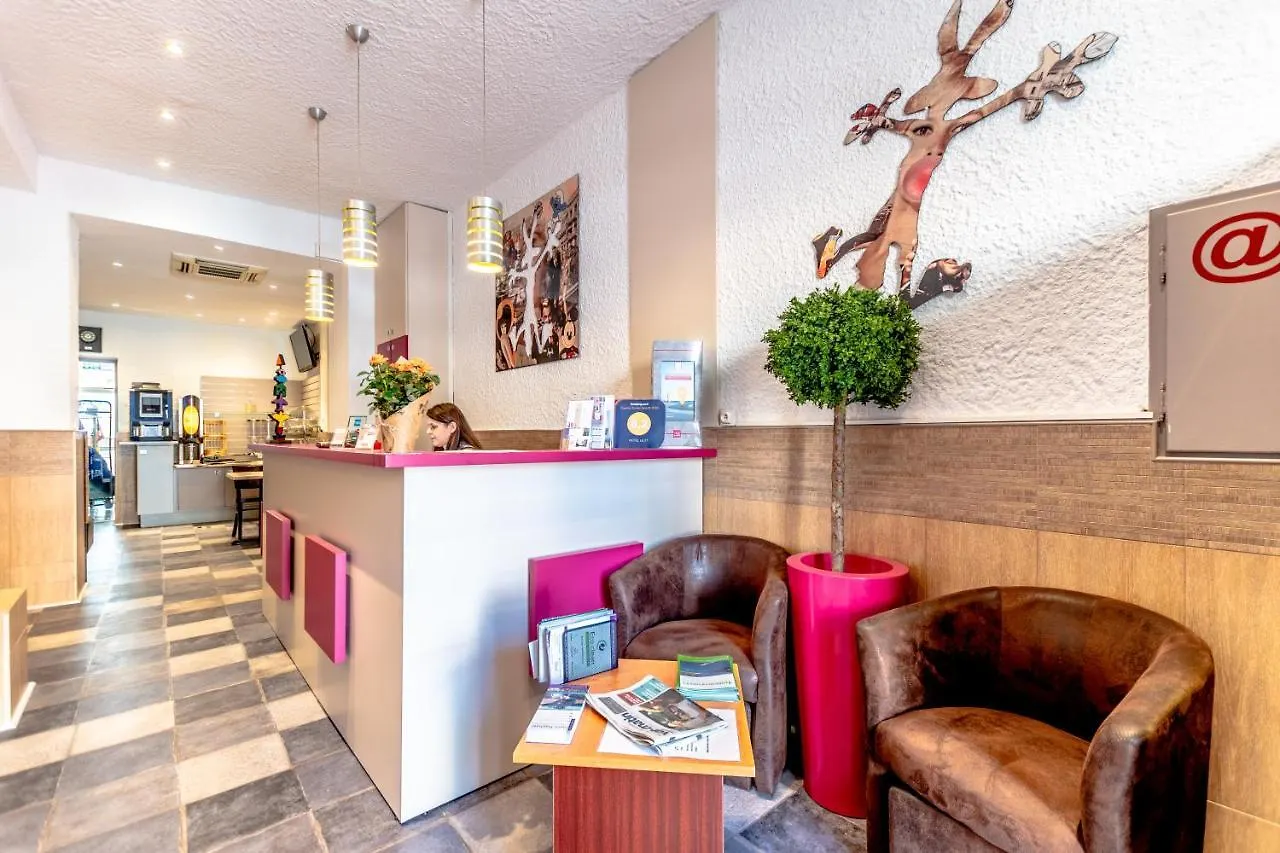 Hotel Le 21 Saint-Raphael  Saint-Raphael (Var)