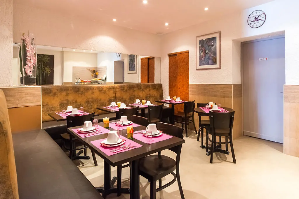 Hotel Le 21 Saint-Raphael   Saint-Raphael (Var)